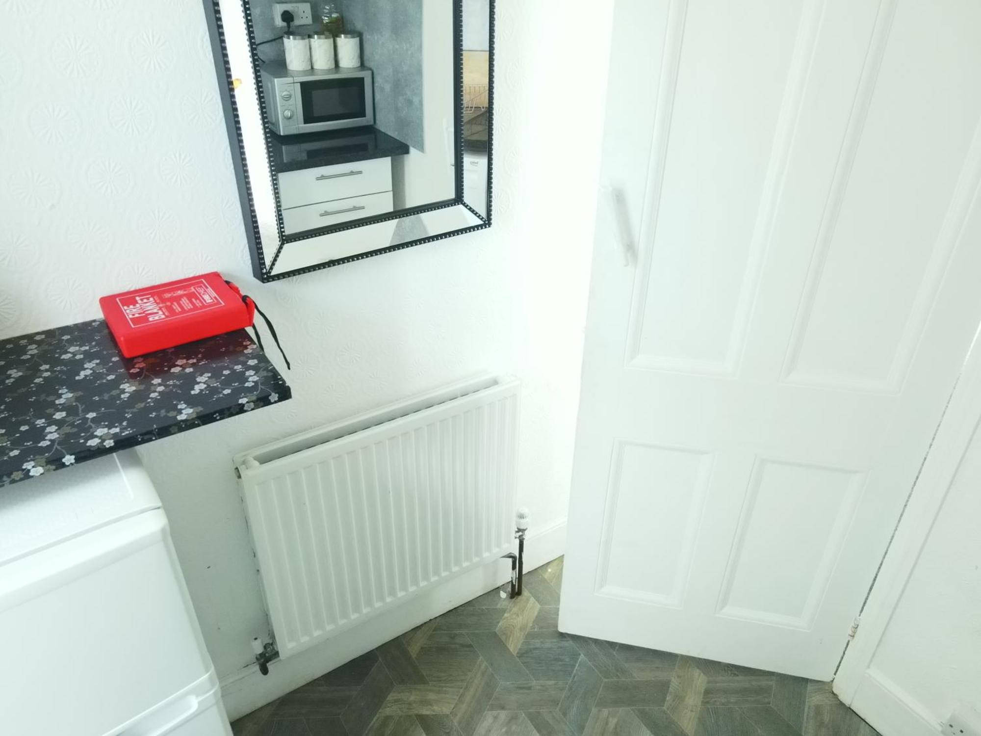 Service Accommodation 2 Bed Room Apartment In Newport South Wales Near Celtic Manor Icc Wales Buitenkant foto