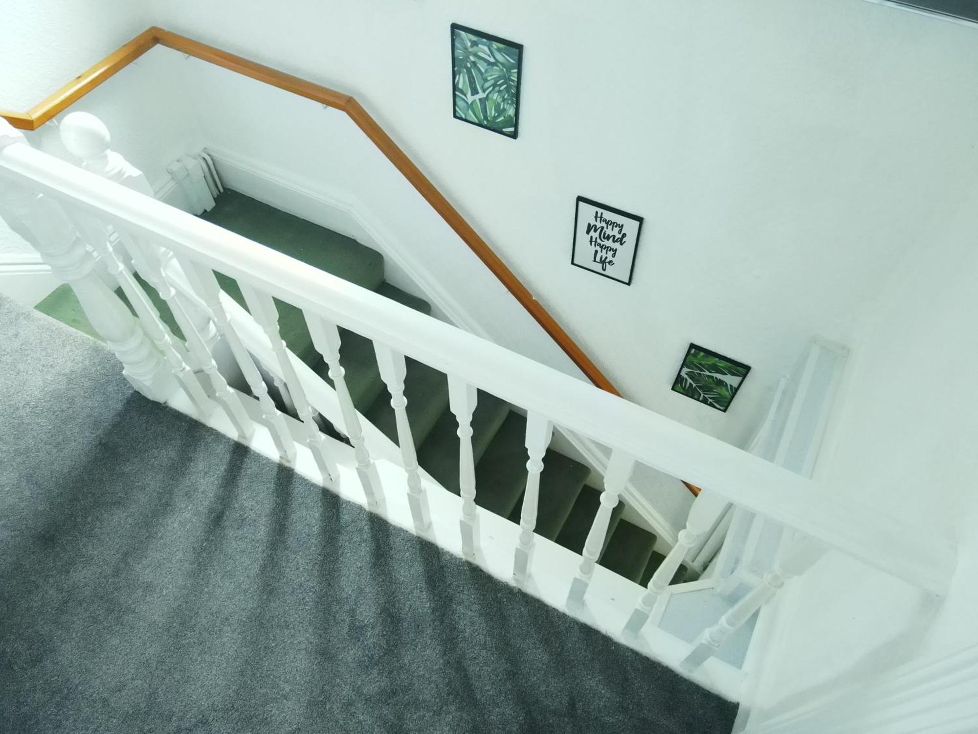 Service Accommodation 2 Bed Room Apartment In Newport South Wales Near Celtic Manor Icc Wales Buitenkant foto