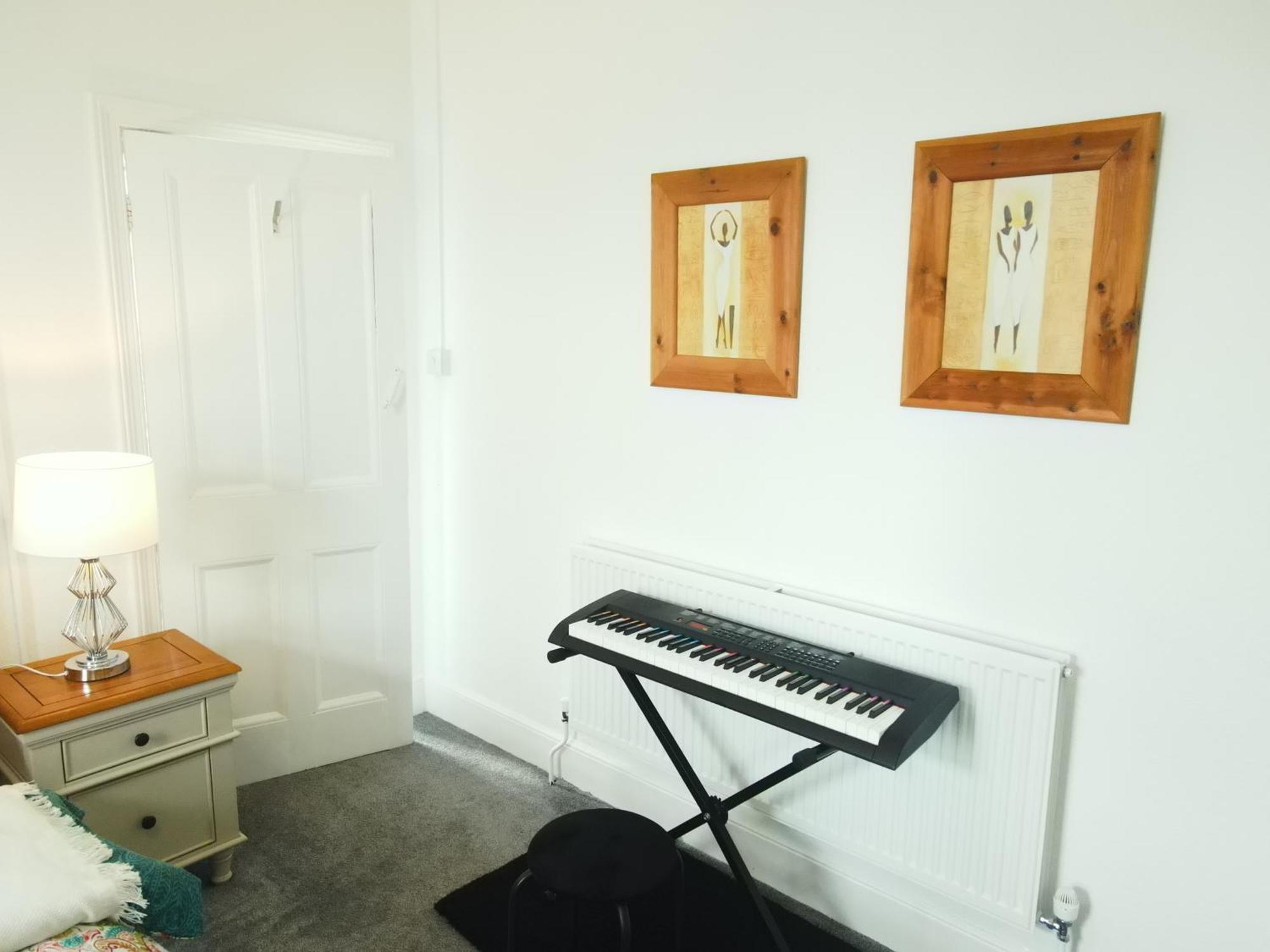 Service Accommodation 2 Bed Room Apartment In Newport South Wales Near Celtic Manor Icc Wales Buitenkant foto